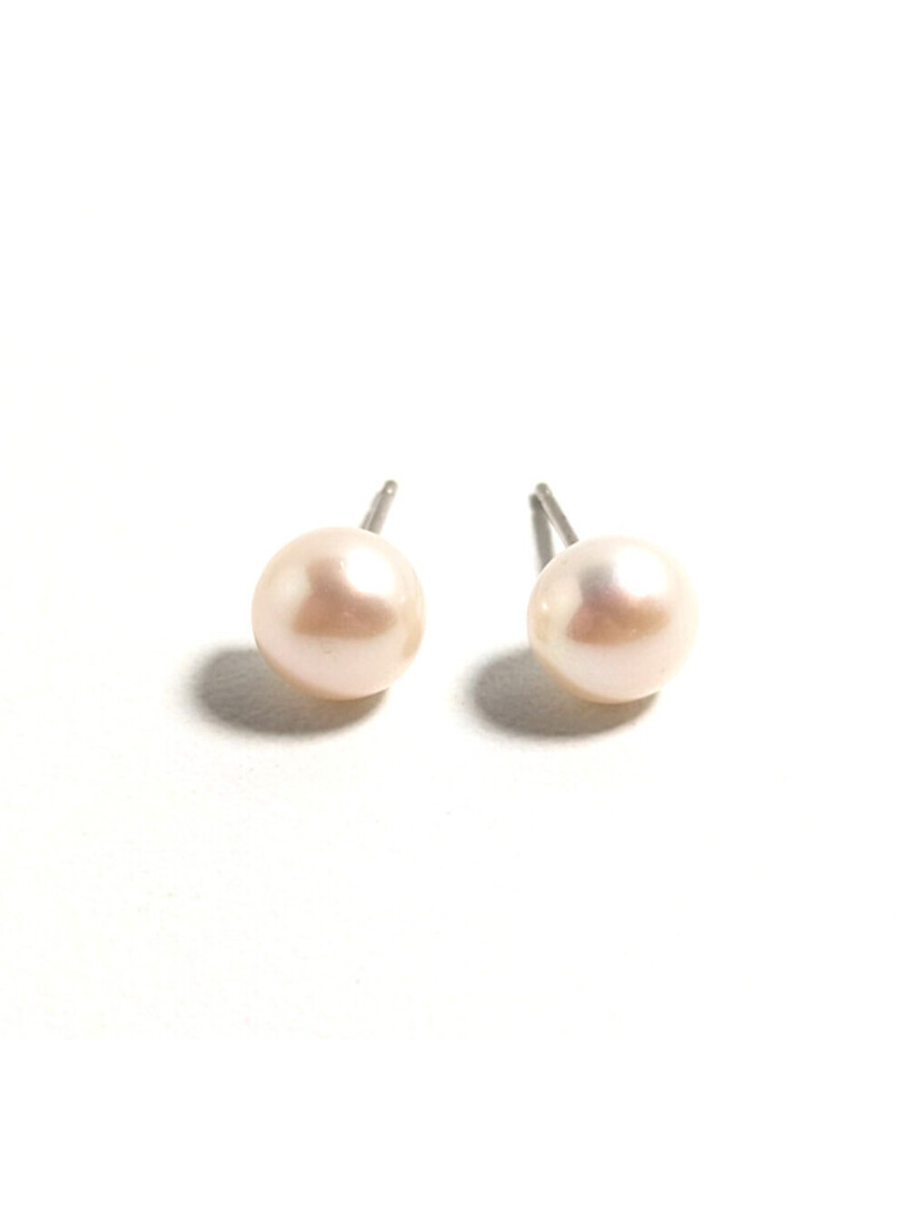 Elegant Sterling Silver 925 White Pearl Style 8mm Classic Stud Earrings 1.25g